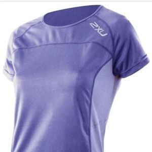 2xu Short Sleeve tee shirt
